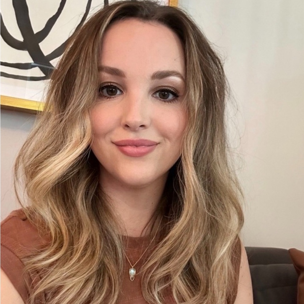 Meet your Posher, Melanie